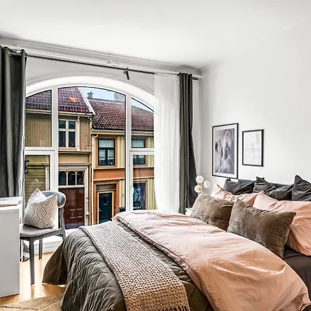 3-Bedroom - Heart Of Trondheim Center Exterior photo
